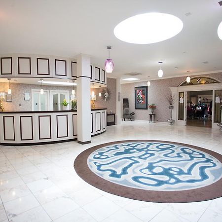 Earl Of Desmond Hotel Tralee Bagian luar foto