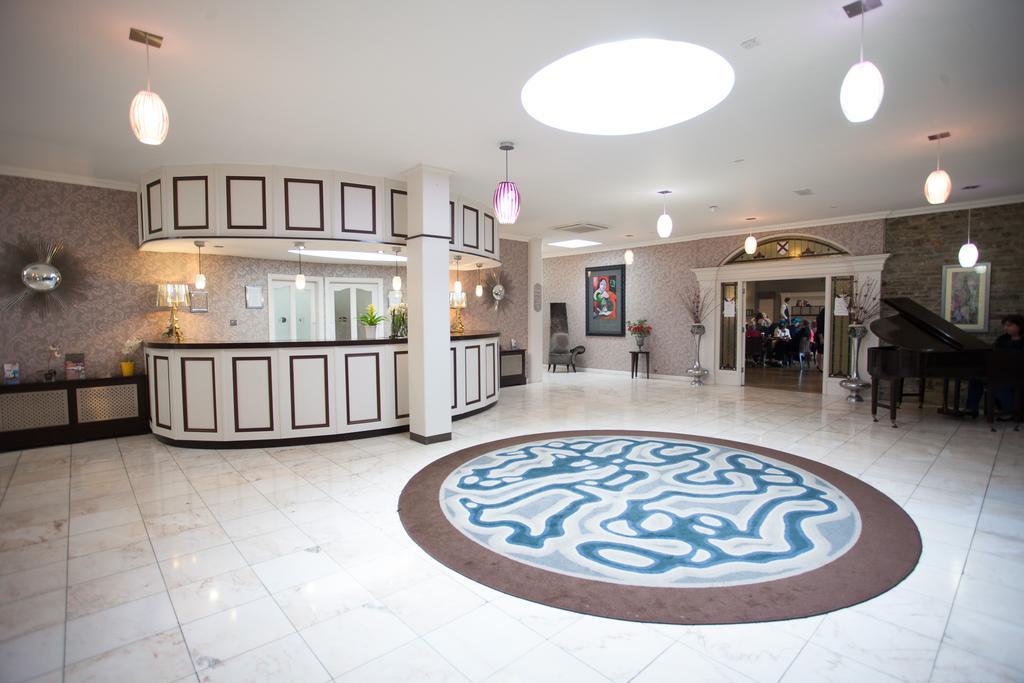 Earl Of Desmond Hotel Tralee Bagian luar foto
