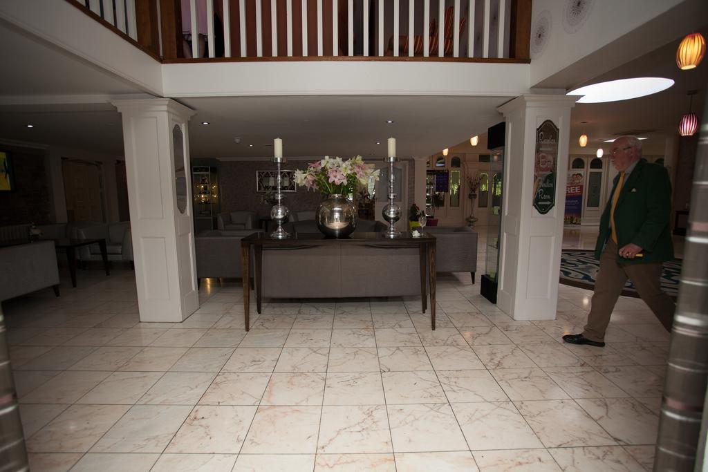 Earl Of Desmond Hotel Tralee Bagian luar foto